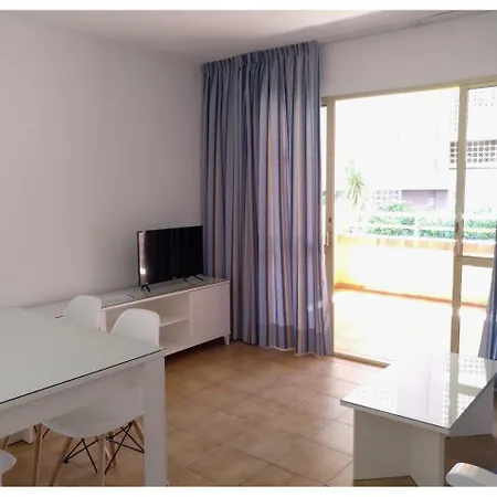 Torre Trebol מלון דירות 2*